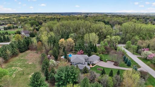 1 Windy Hill Court, Inver Grove Heights, MN 55077