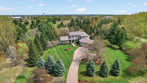 1 Windy Hill Court, Inver Grove Heights, MN 55077