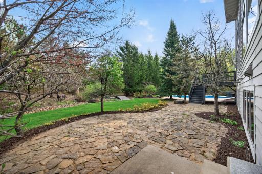 1 Windy Hill Court, Inver Grove Heights, MN 55077