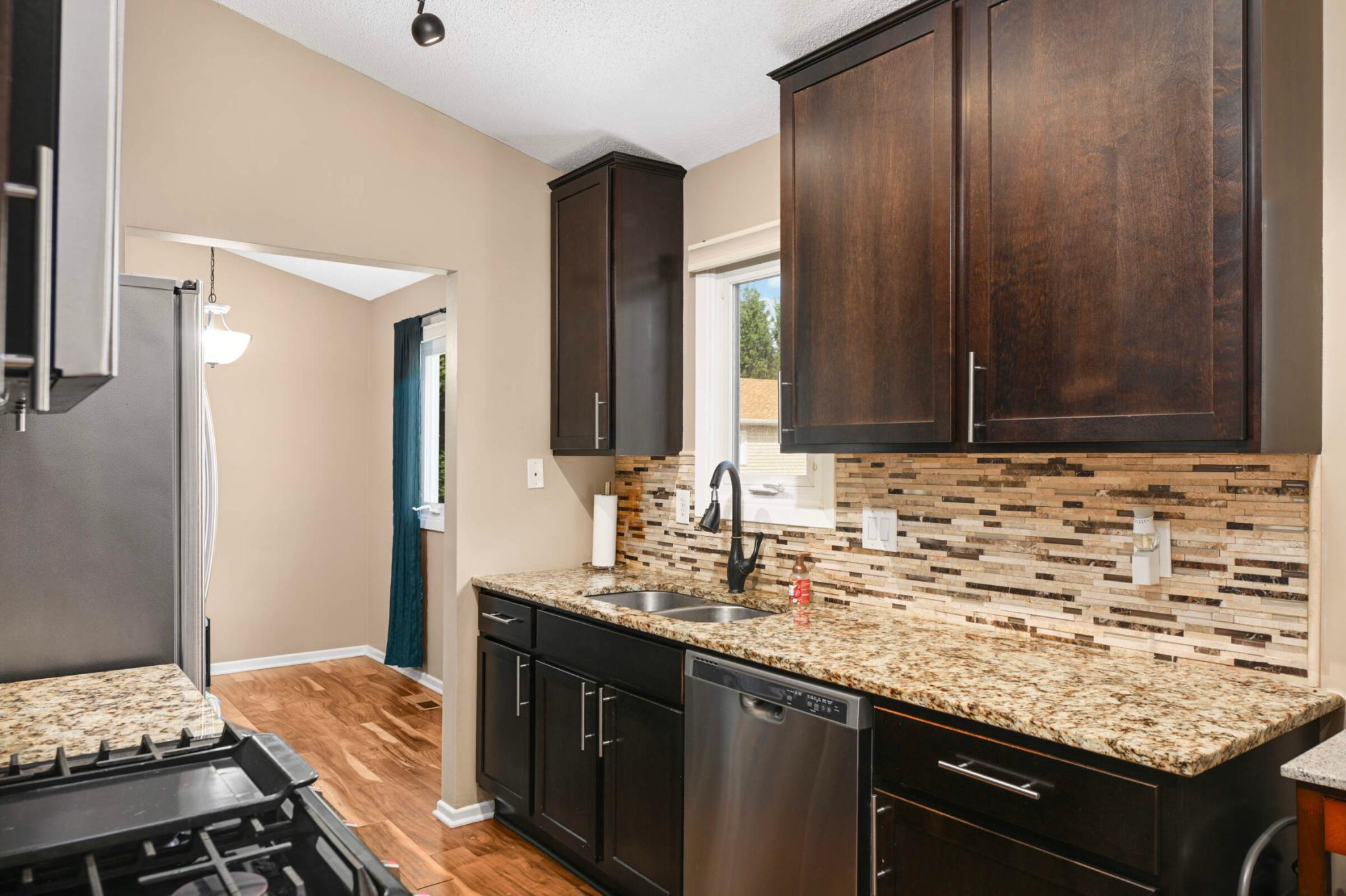 Granite & Tile Backsplash