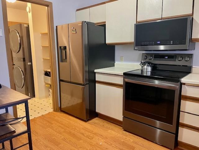 New appliances and super sized pantry area.