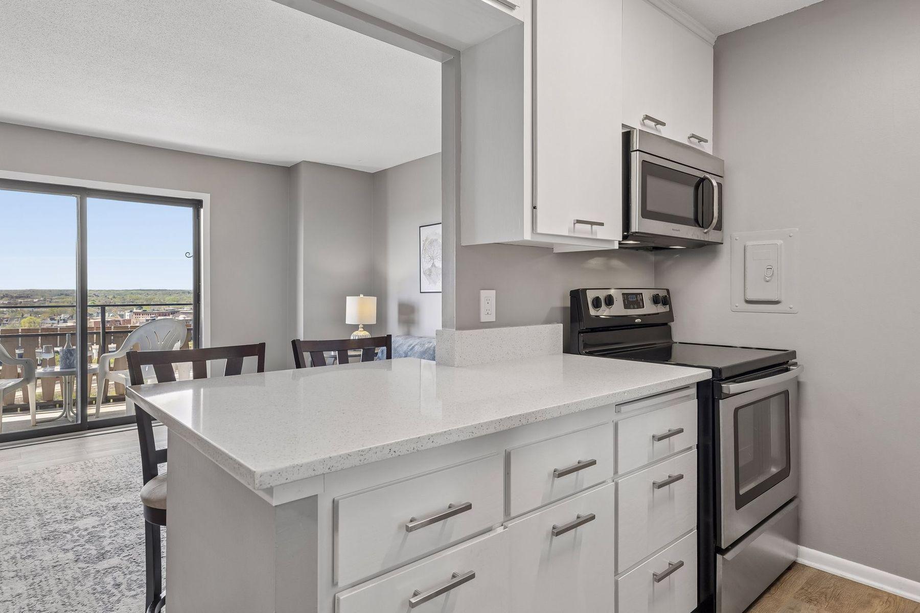 Casual dining meets modern simplicity