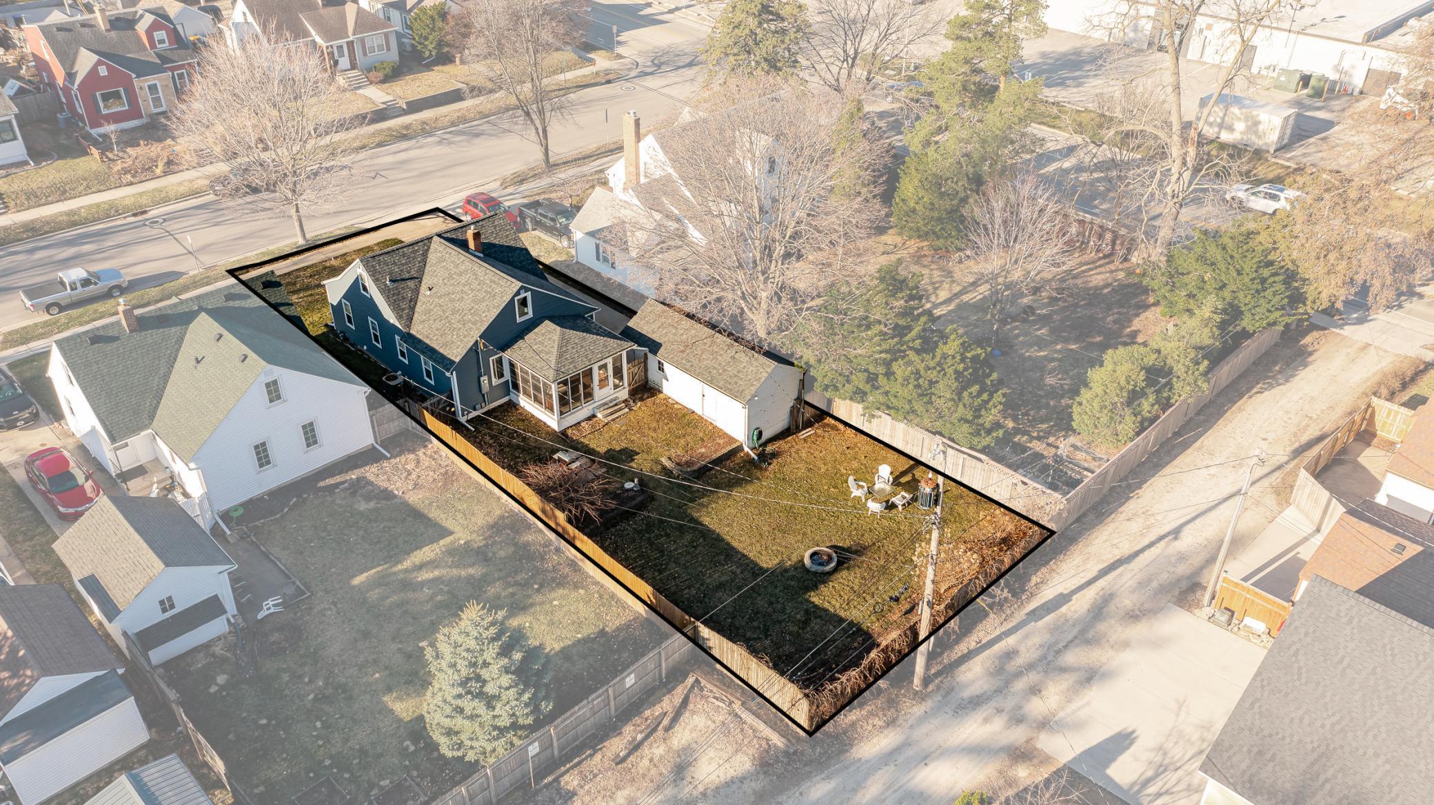 Large Privacy Fenced Yard