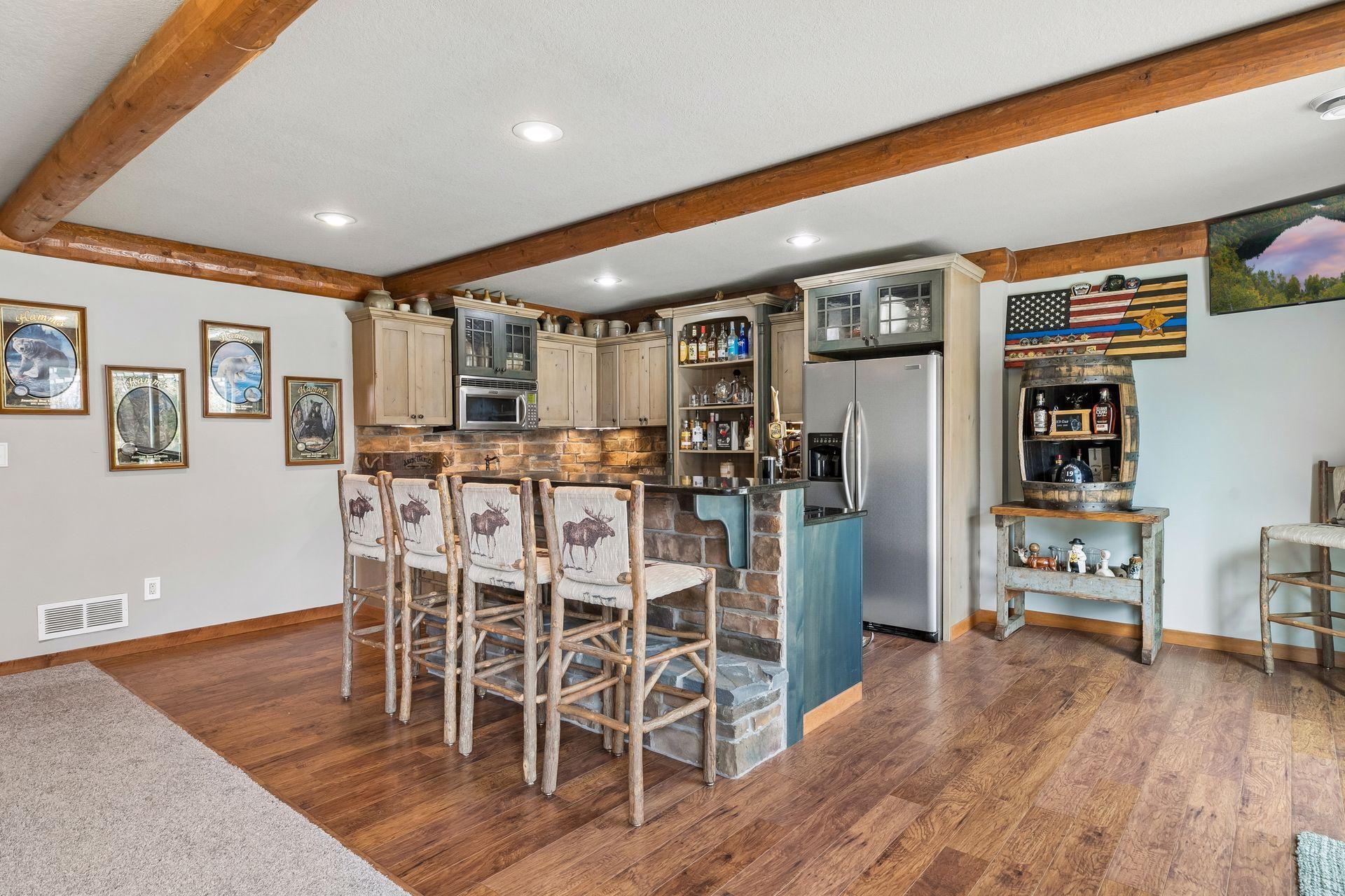 Rustic Bar Area with great space for entertaining