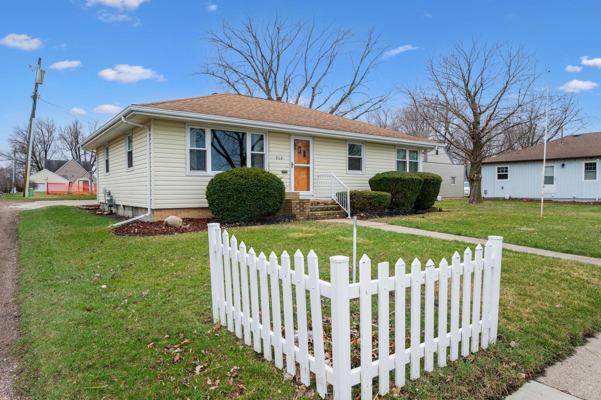 808 Webster St Fairmont MN-4.jpg