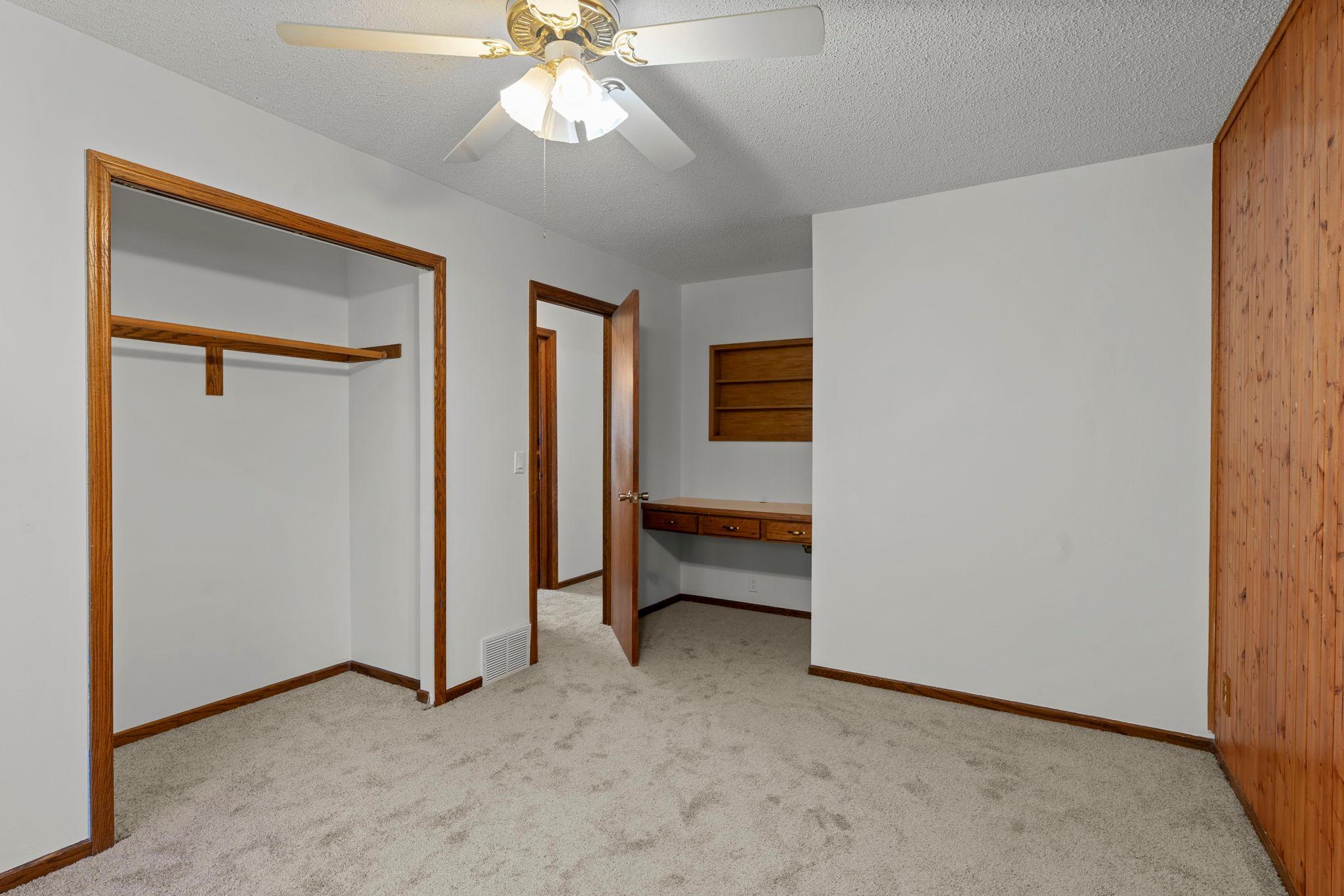 43-web-or-mls-722 Parkview Ln N-313.jpg