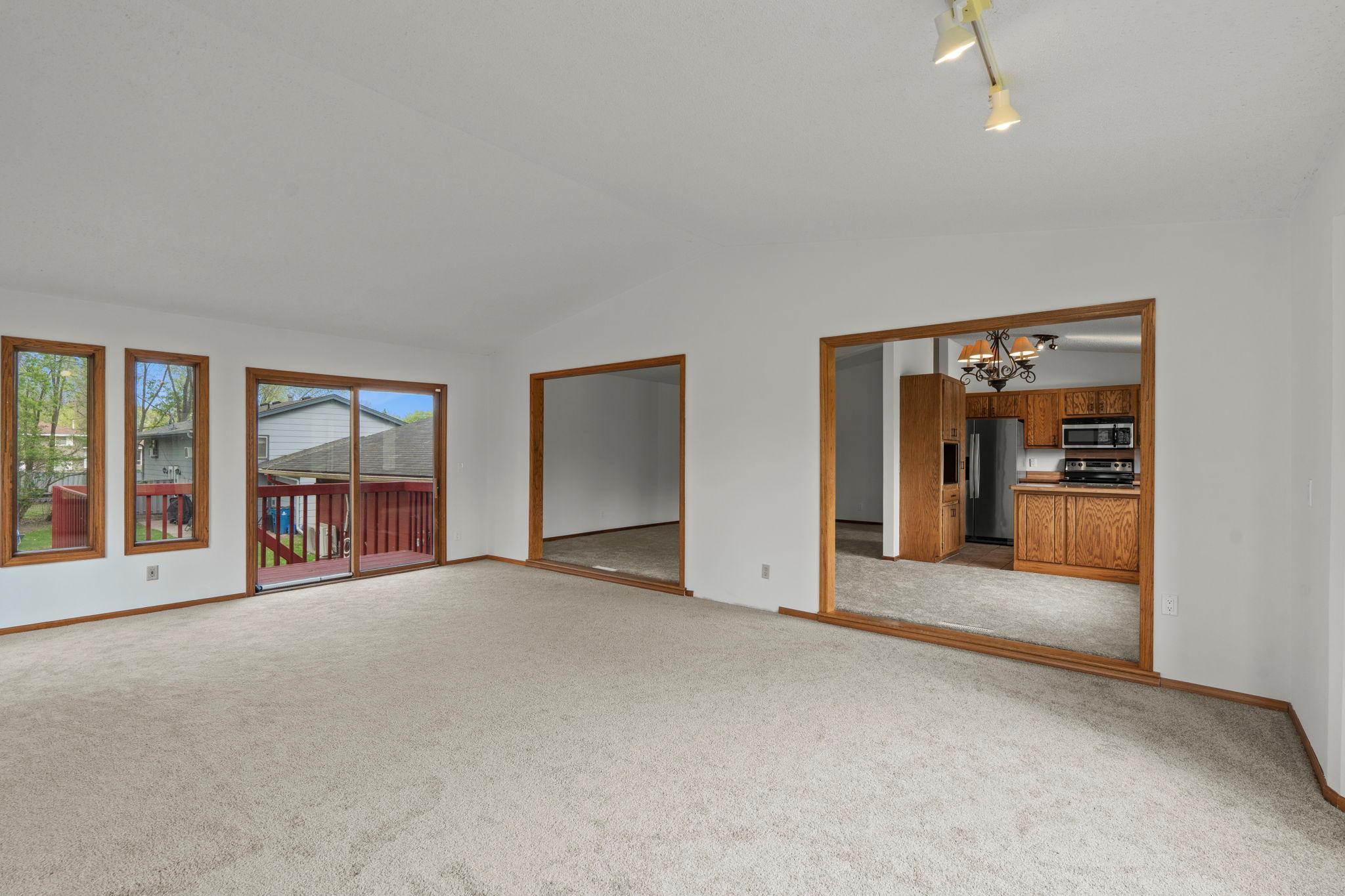 30-web-or-mls-722 Parkview Ln N-283.jpg