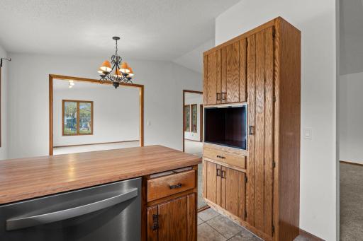 722 Parkview Lane N, Champlin, MN 55316