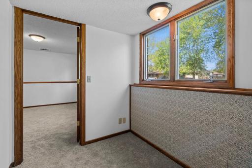 722 Parkview Lane N, Champlin, MN 55316