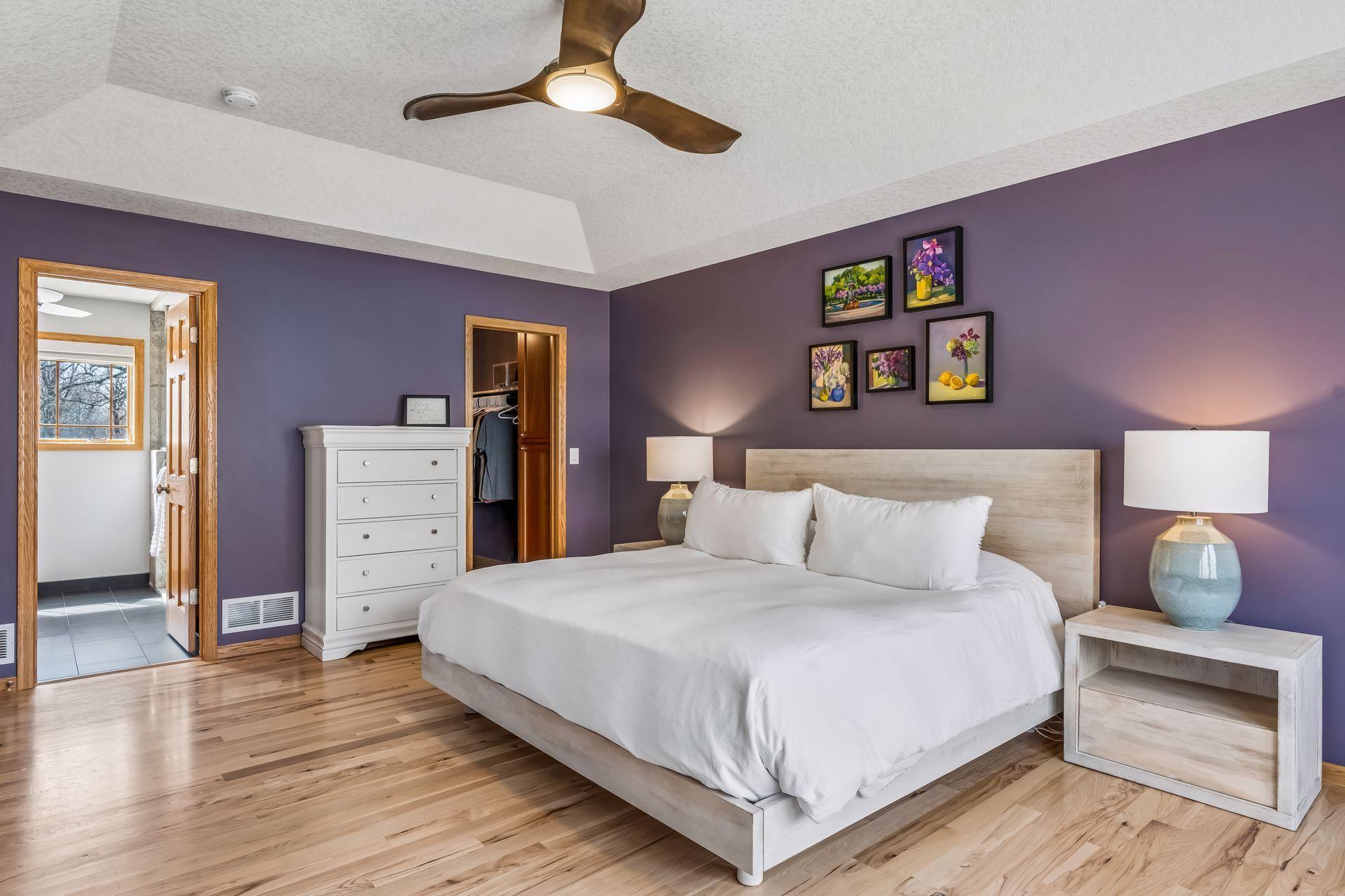 Featuring hickory hardwood floors and a walk-in closet.