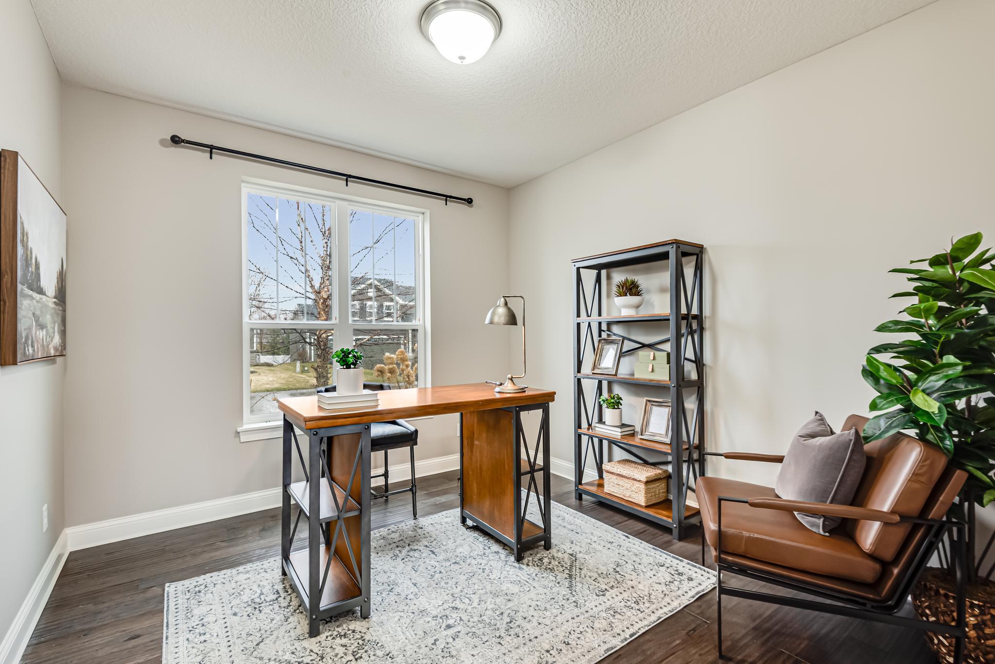 Main level flex room