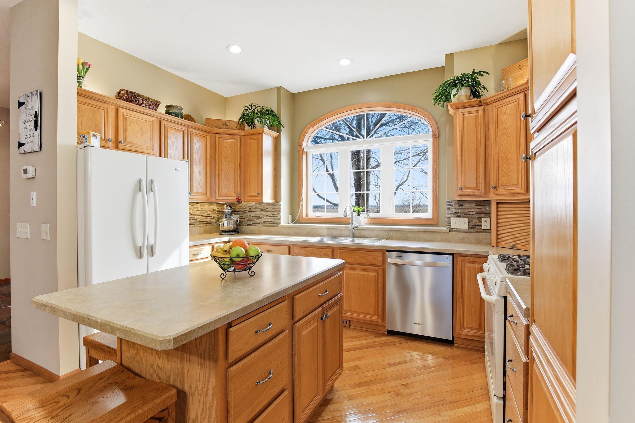 Tons of natural light - great counterspace for cooking and eating at the island.