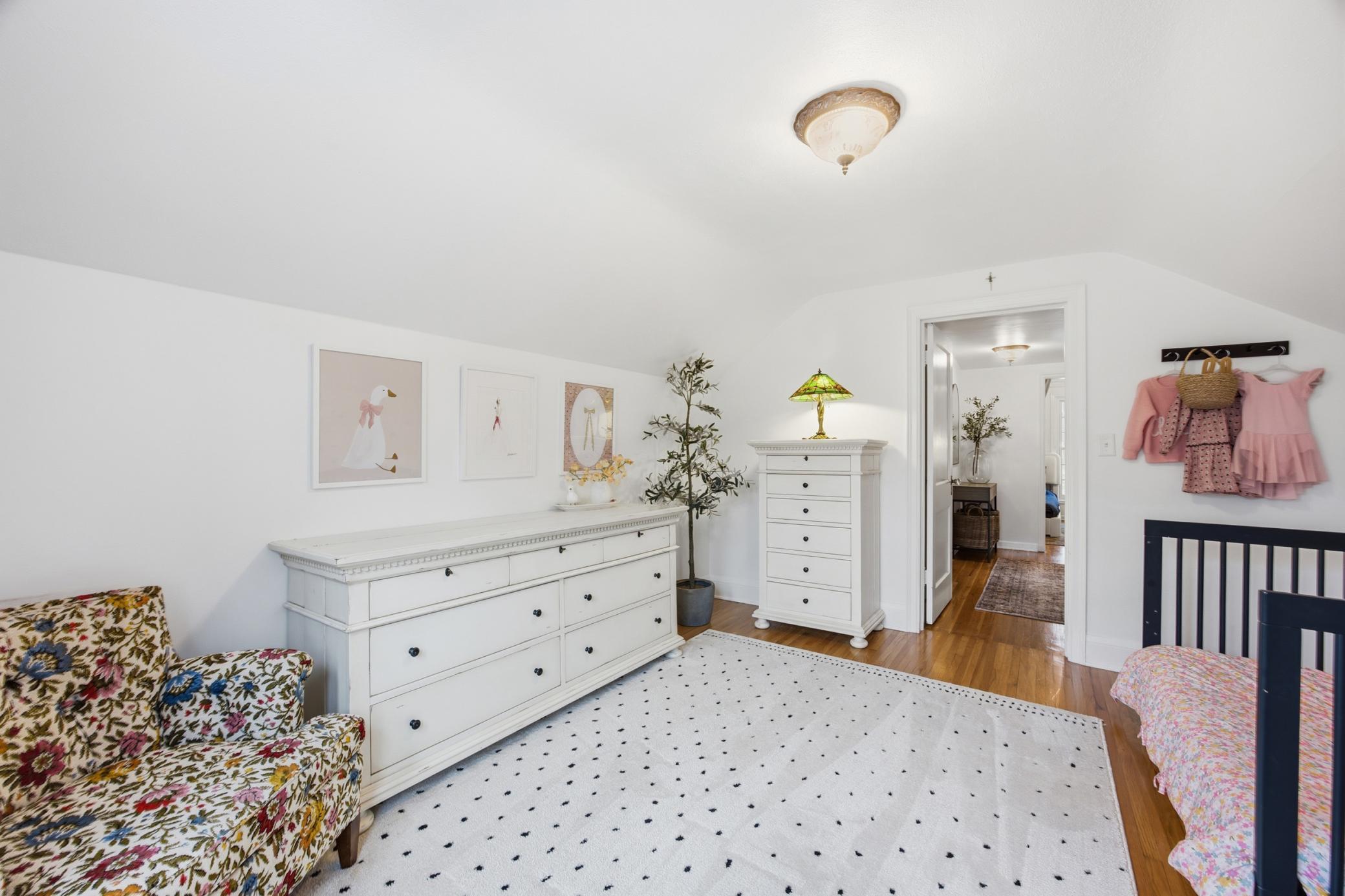 Upper Level Bedroom #5