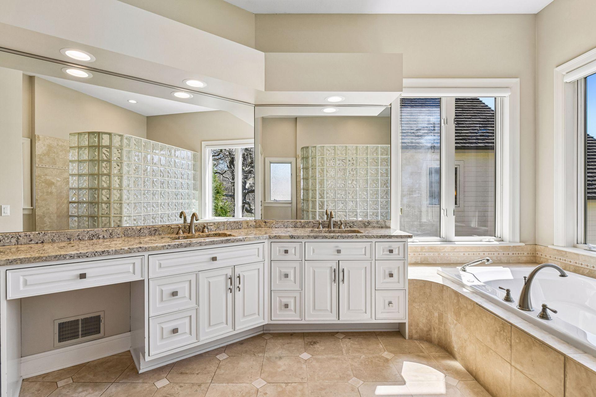 6985 Oak Ridge Road - Spacecrafting - 0063.jpg