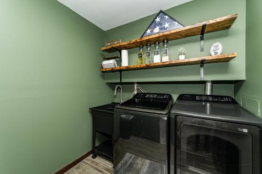 561 Verwood Lane NE, Byron, MN 55920