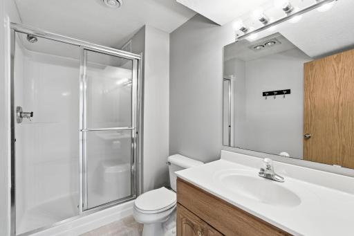 Lower level 3/4 bathroom