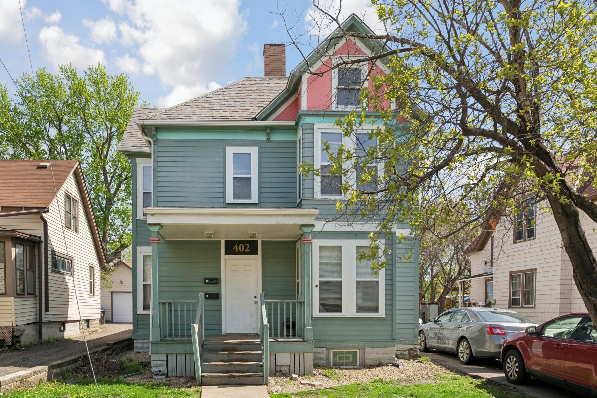 402 Hope St