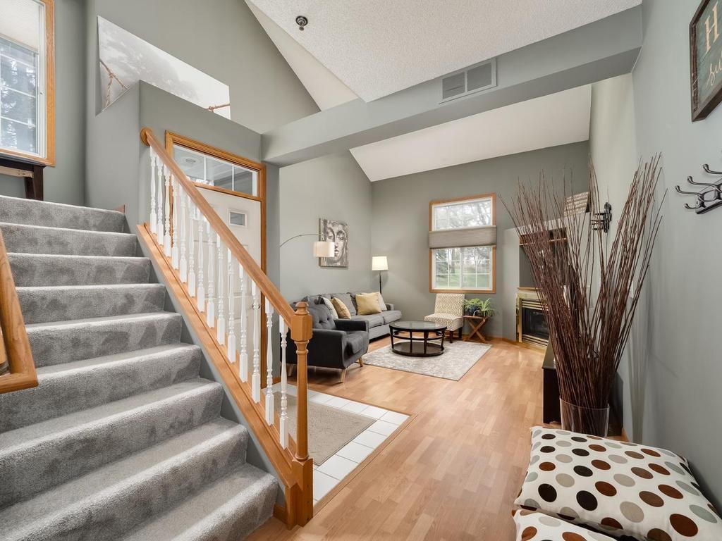 Neutral decor throughout