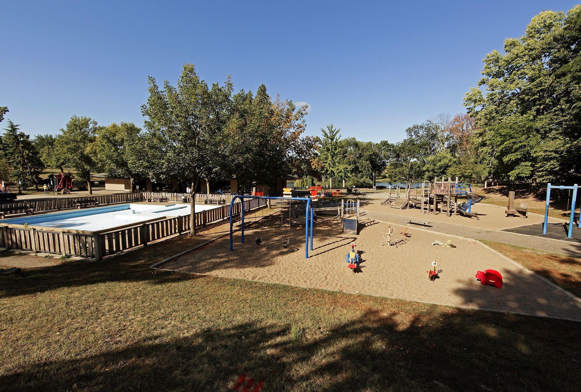 Close to Corcoran Park.