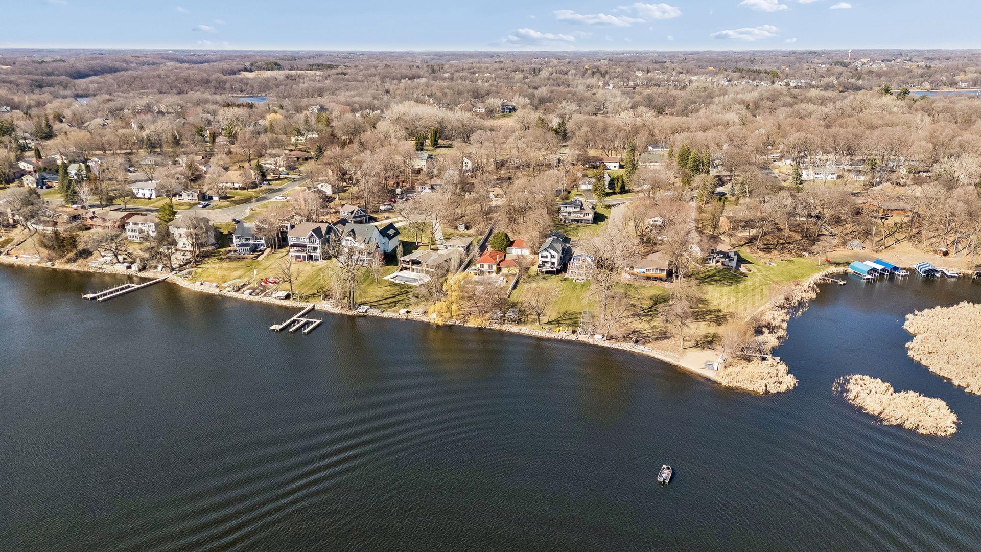 6365 Bay Ridge Road, Mound, MN 55364 - Lake Minnetonka