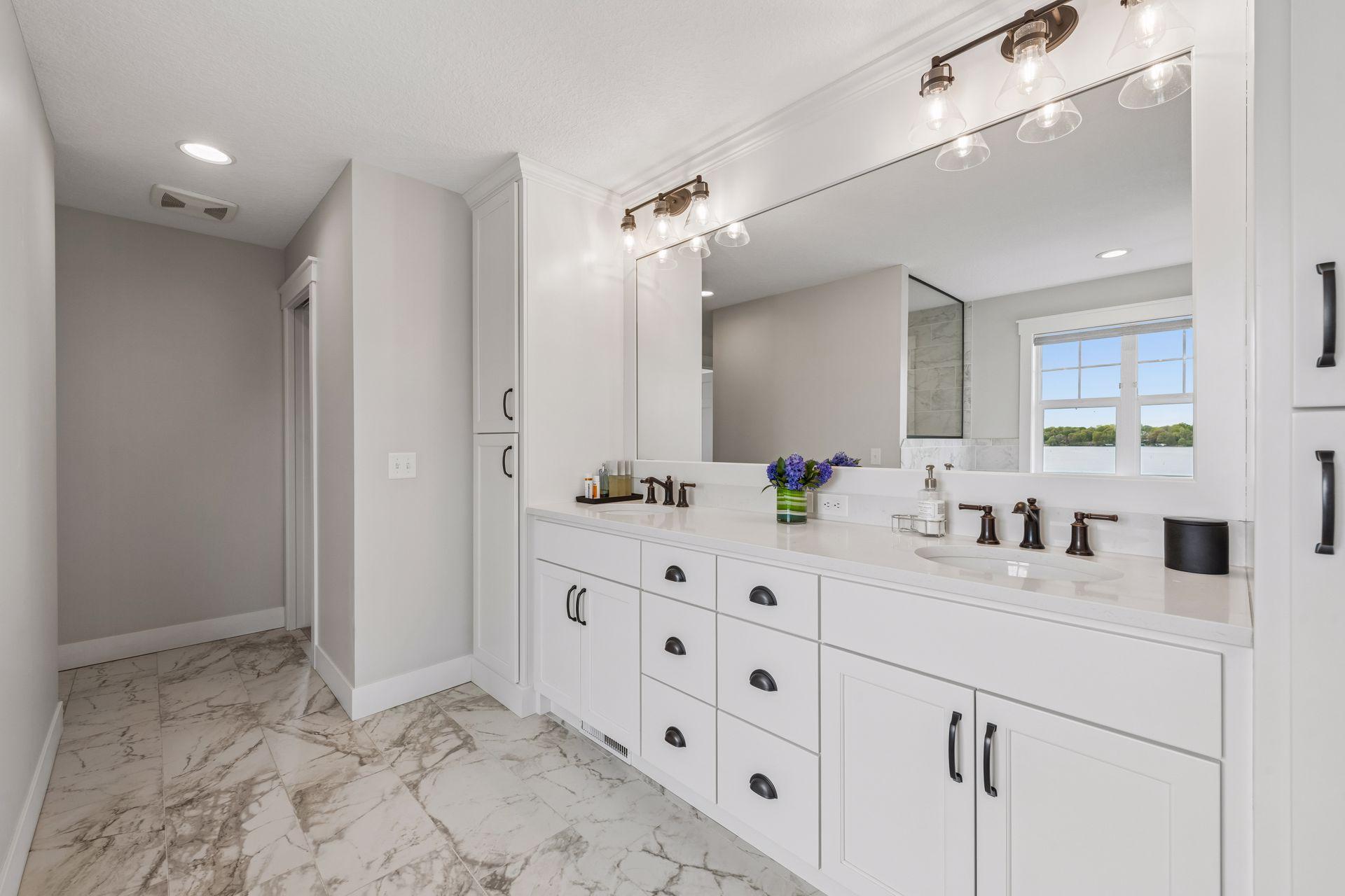 Spa-like primary bath