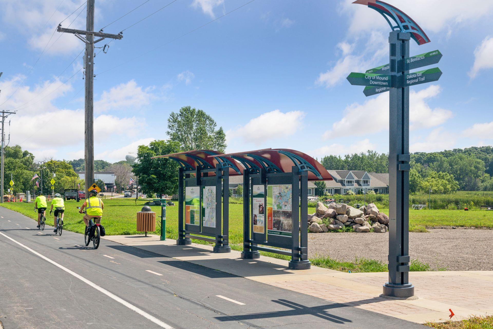 Dakota Rail Regional Trail, a 13-mile paved transitway offers spectacular elevated lake views for cyclists, runners, and nature enthusiasts