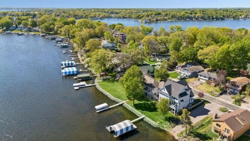1748 Shorewood Lane, Mound, MN 55364