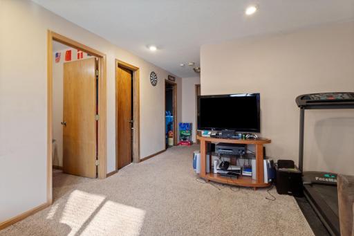 1501 80th Avenue N, Minneapolis, MN 55444