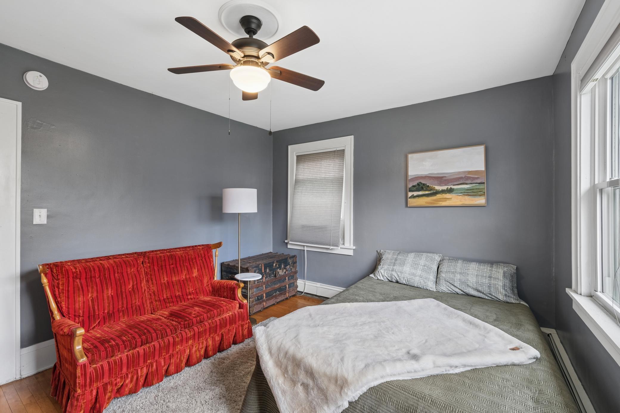 Main BR #1 - Lots of space