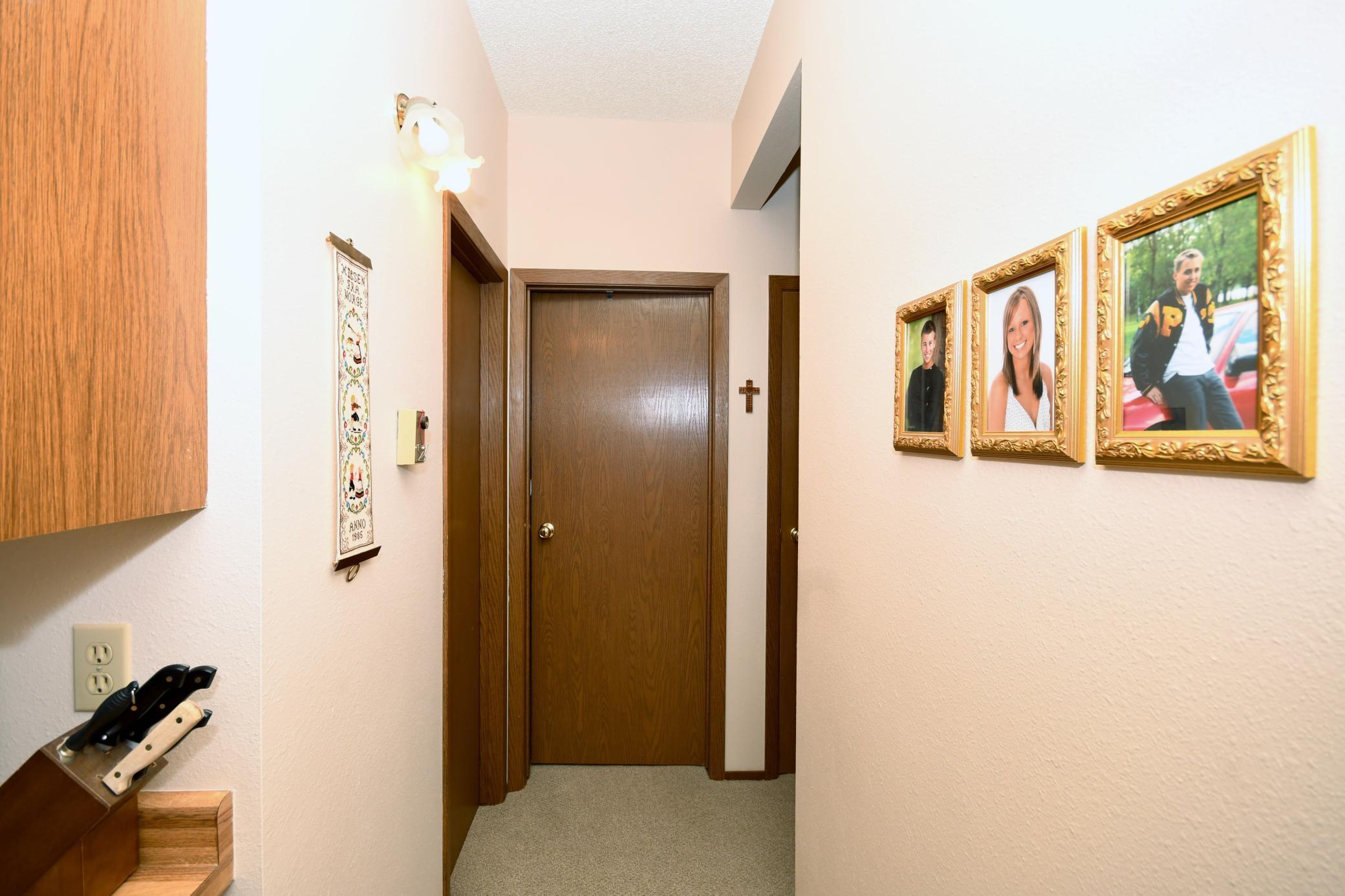 39.Hallway