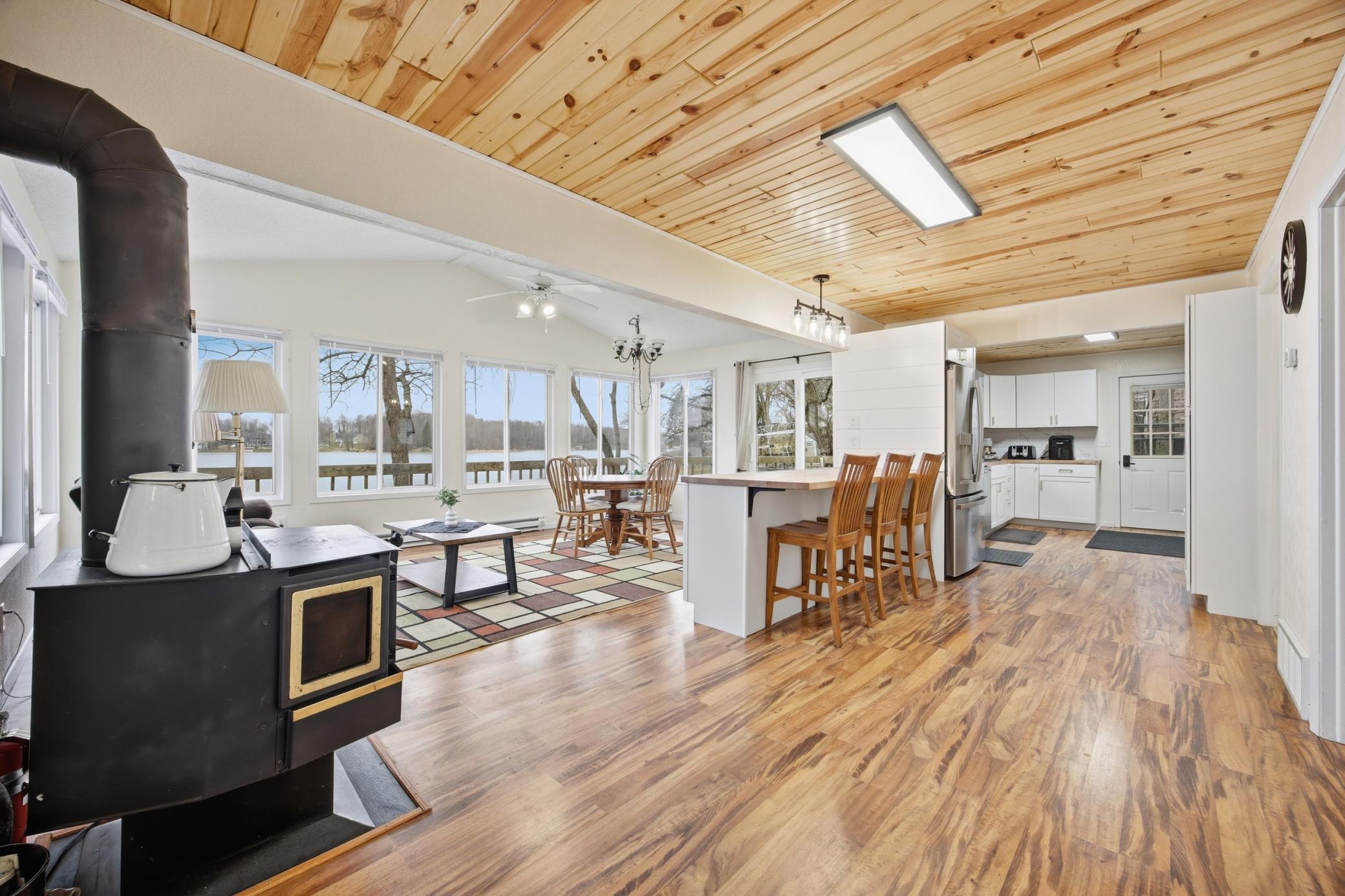 Dining/Living Room