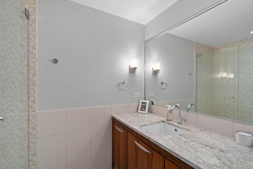 215 10th Avenue S, 910, Minneapolis, MN 55415