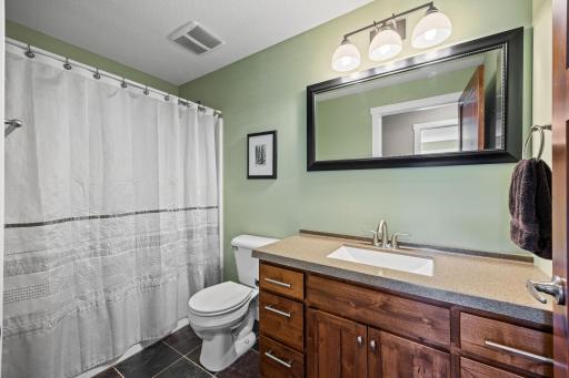 334 Kamloops Place, River Falls, WI 54022