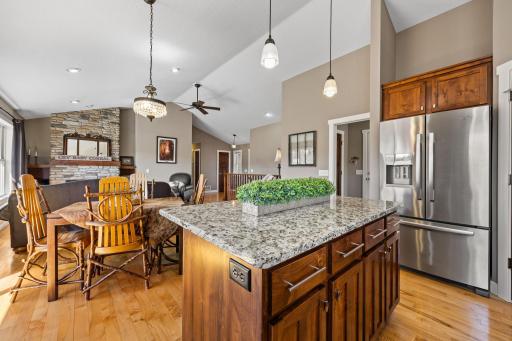 334 Kamloops Place, River Falls, WI 54022