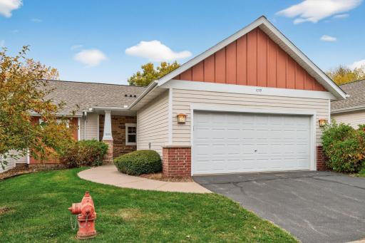 1099 Barclay Street, Saint Paul, MN 55106
