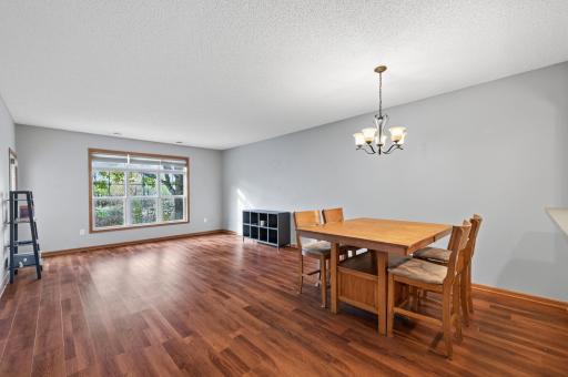 1099 Barclay Street, Saint Paul, MN 55106