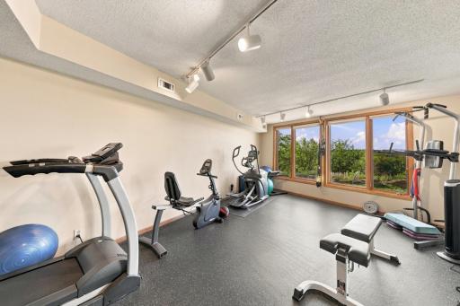 1021 Sibley Memorial Highway, 404, Mendota Heights, MN 55118