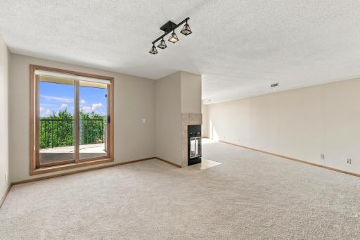 1021 Sibley Memorial Highway, 404, Mendota Heights, MN 55118