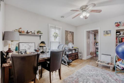 2706 15th Ave S - Web Quality - 016 - 16 Family Room.jpg