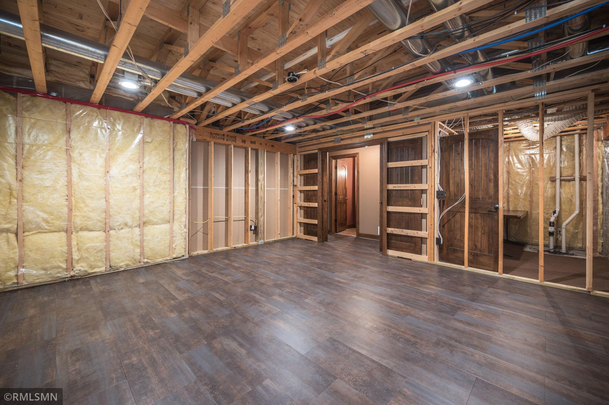 60639 211th St Eagle Lake MN-66.jpg