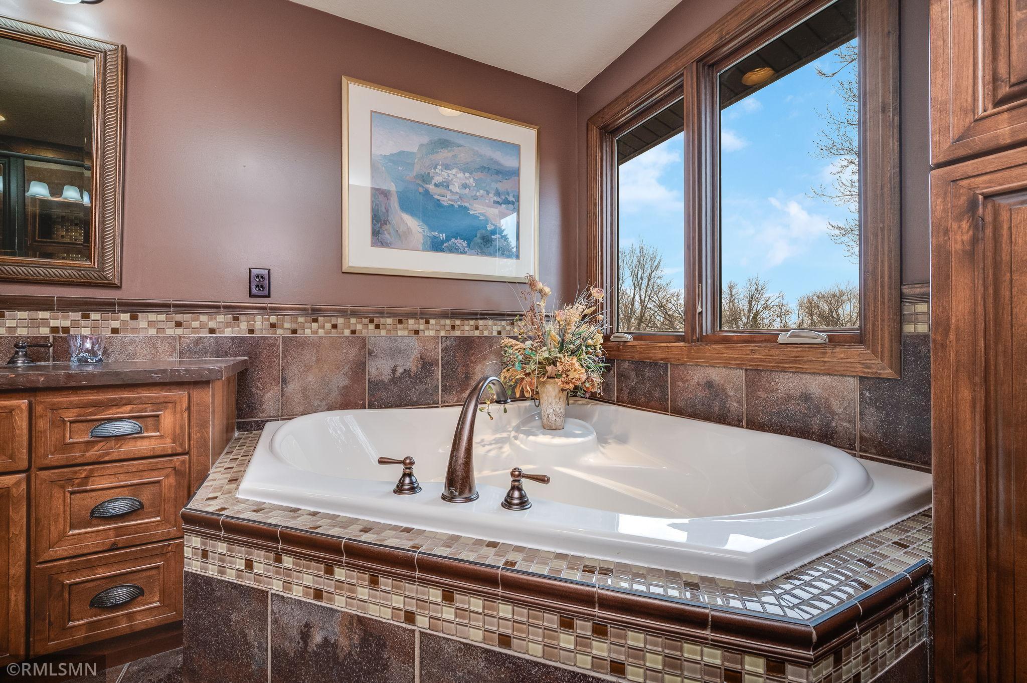 60639 211th St Eagle Lake MN-51.jpg