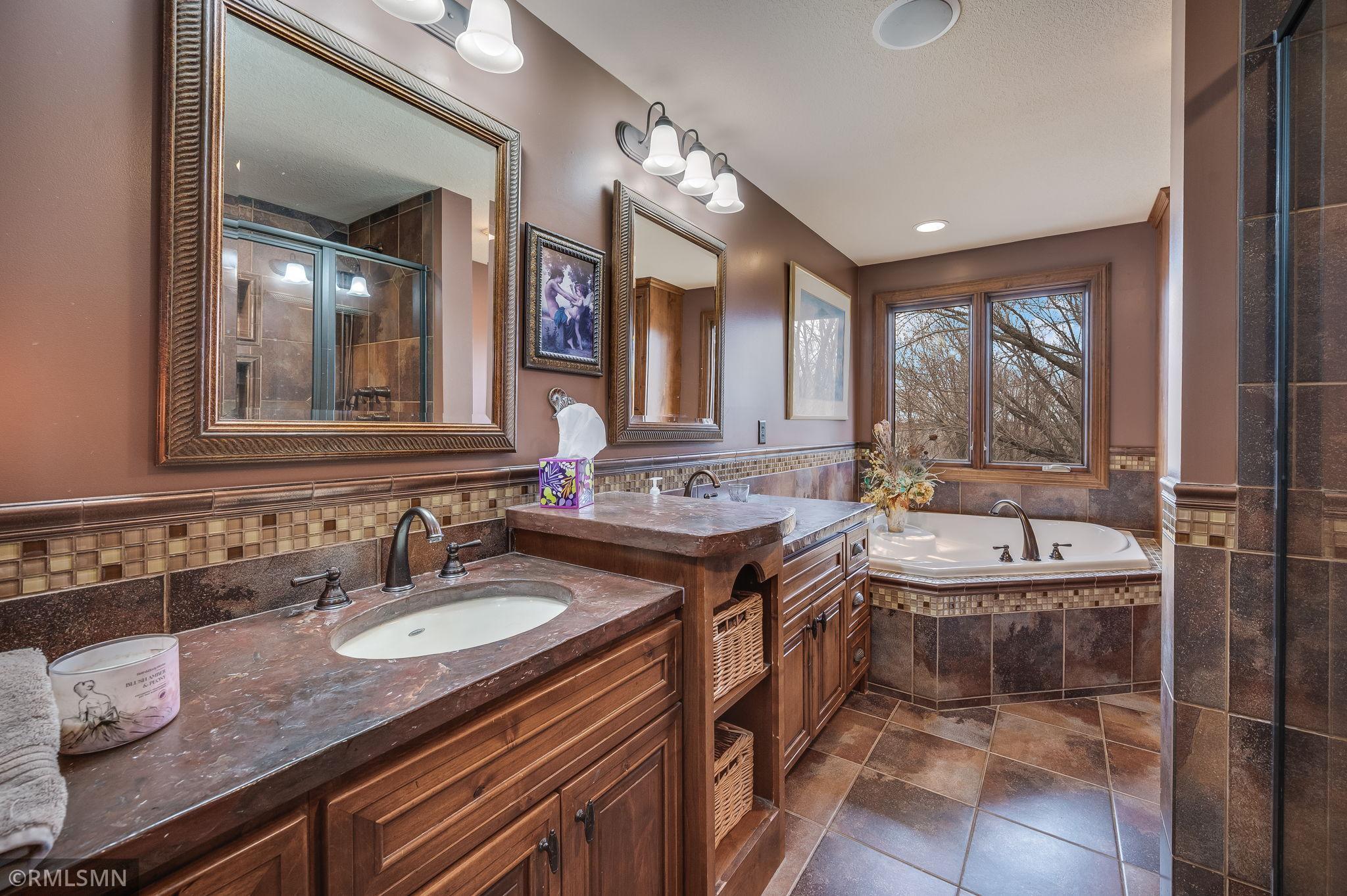 60639 211th St Eagle Lake MN-49.jpg