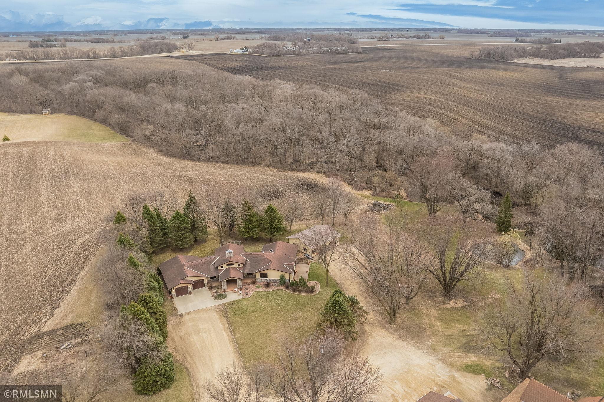 60639 211th St Eagle Lake MN-16.jpg