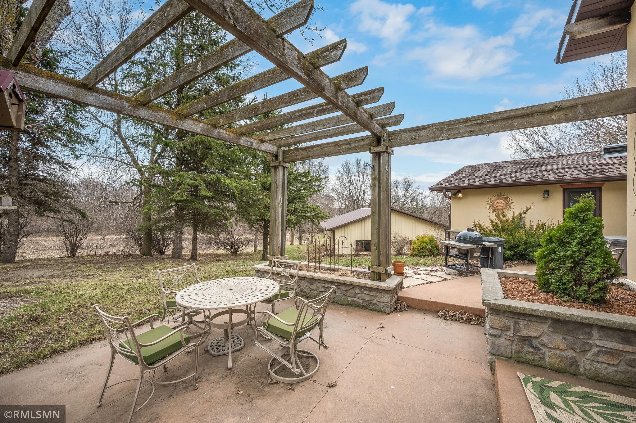 60639 211th St Eagle Lake MN-10.jpg