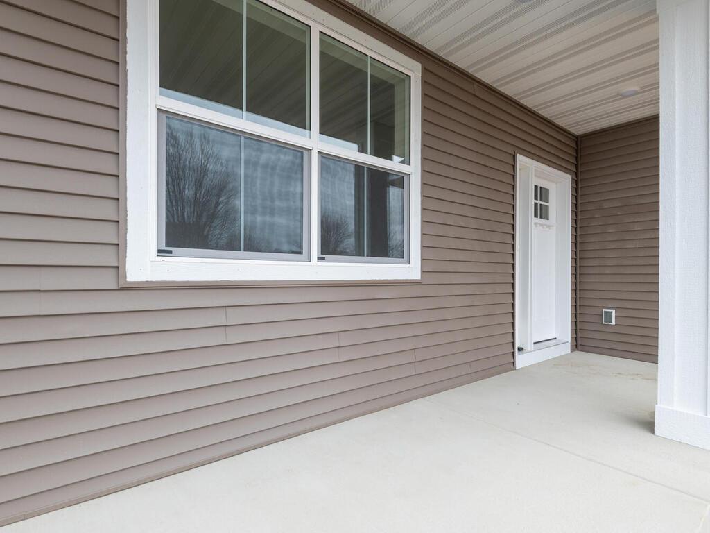 832 Forest Edge Dr Jordan MN