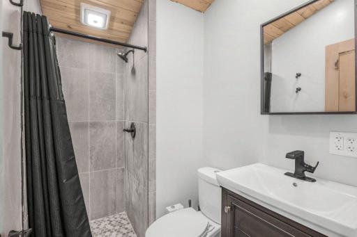 27843 Lakelawn Drive, Lindstrom, MN 55045