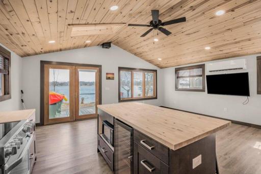 27843 Lakelawn Drive, Lindstrom, MN 55045