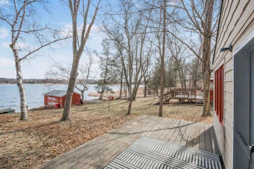 27843 Lakelawn Drive, Lindstrom, MN 55045