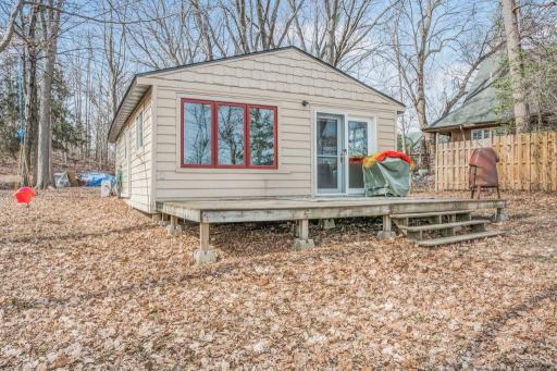 27843 Lakelawn Drive, Lindstrom, MN 55045