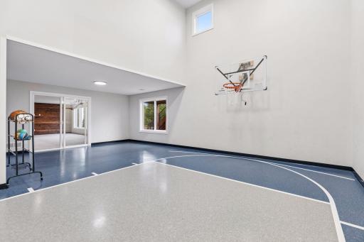 Athletic court